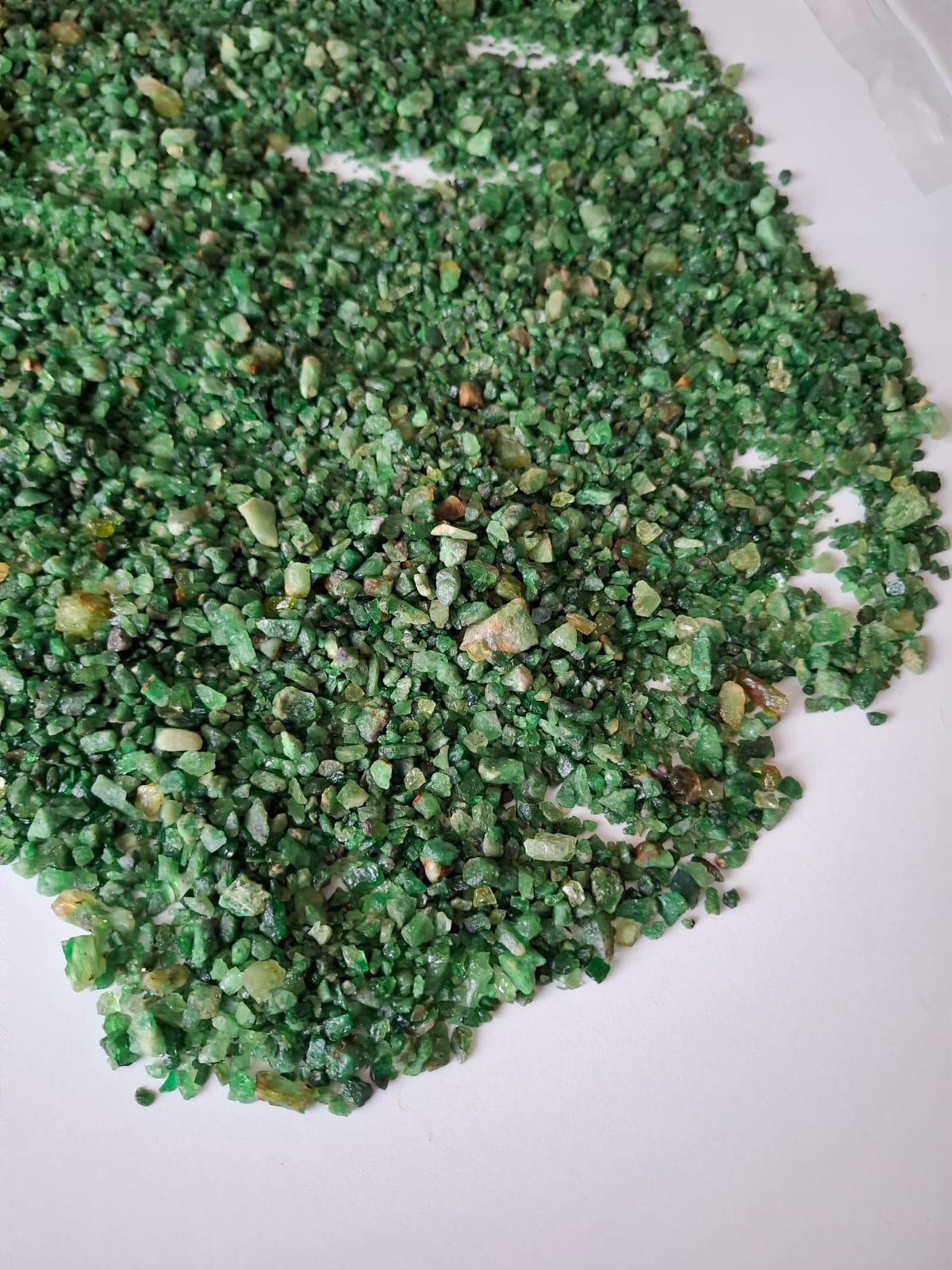 Tsavorite Green Garnet Rough Gem & Semi-Gem 5KG 25000ct Kenya Africa Mixed Shapes Sizes